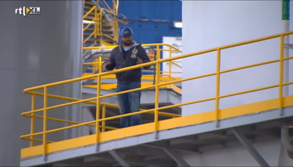 UPDATE: ‘Grootste boorplatform ter wereld in IJmuiden’