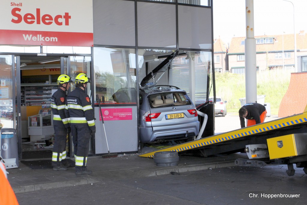 In beeld: Ravage bij Shell Dokweg