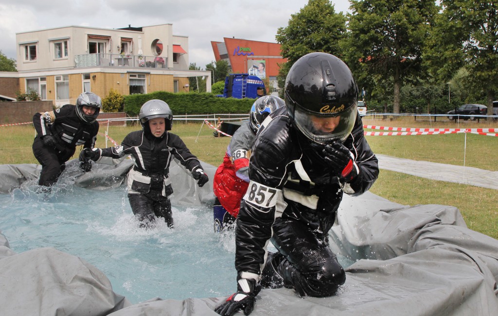 Rennen in je motorpak