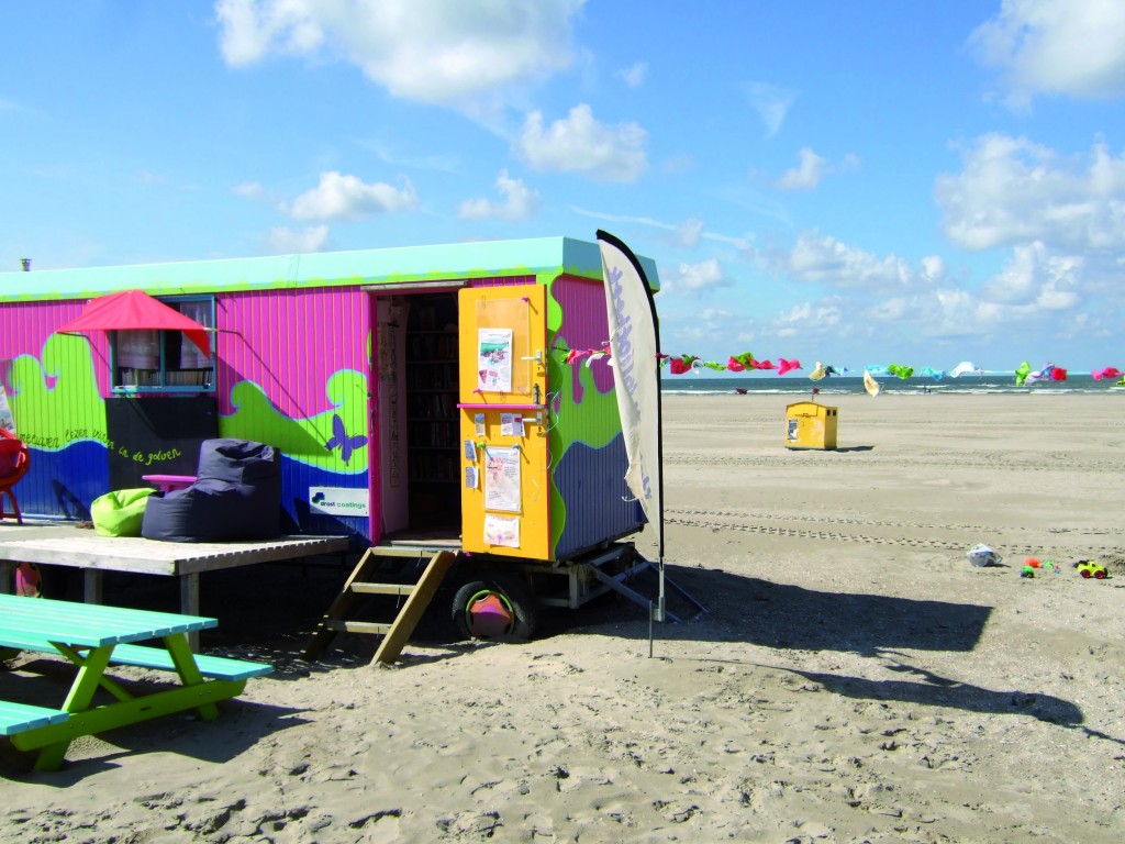 Feestelijke opening achtste editie Strandbieb