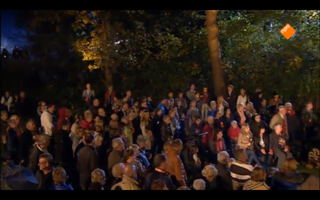 Terugkijken: live-herdenking in Driehuis