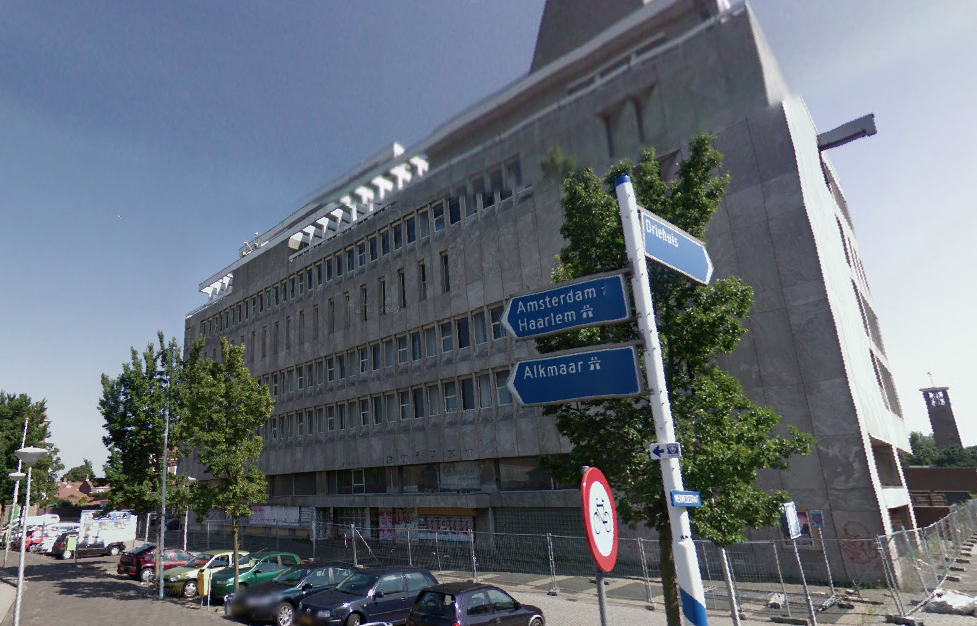 Mini-winkelcentrum op KPN-locatie