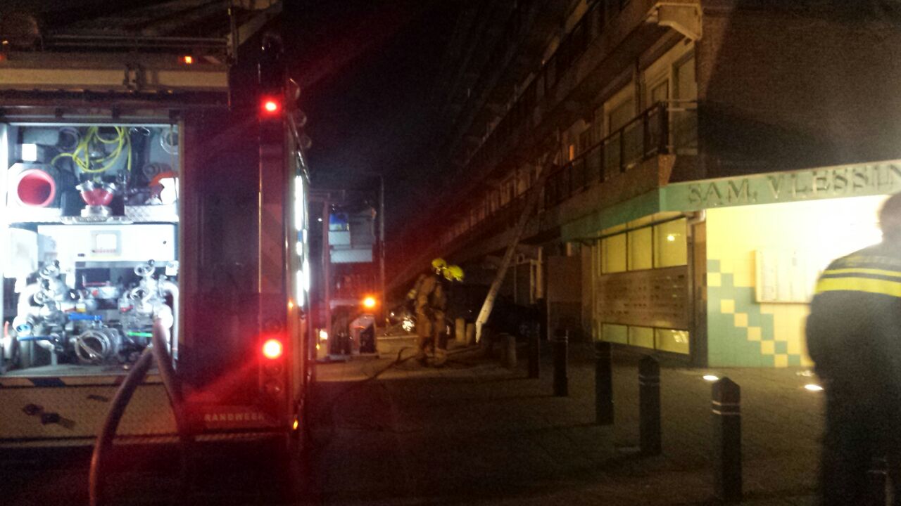 Grote brand in flat IJmuiden-West