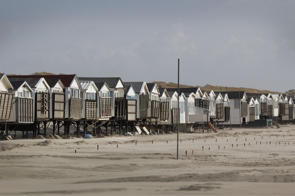 In beeld: Huisjes terug naar strand