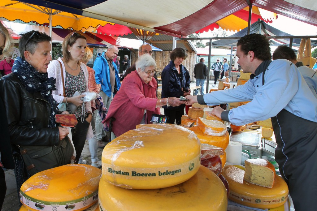 In beeld : Boerenmarkt Santpoort