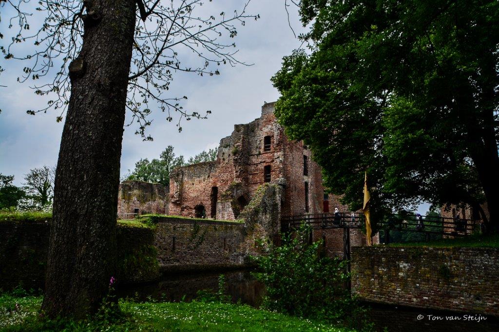 Kaarslichtlezing, dagexcursie Brederode
