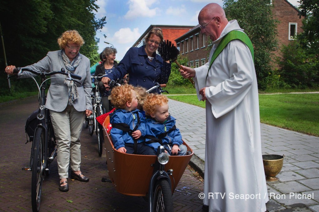 Geliefde pastor krijgt boom in Santpoort