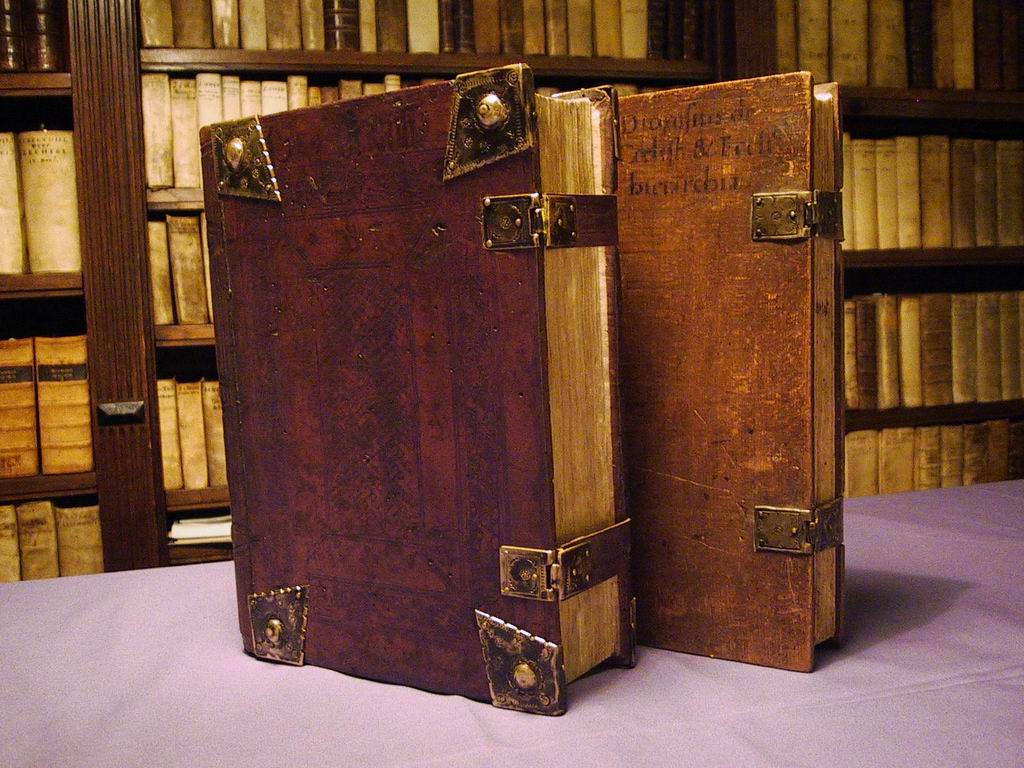 Taxatie oude boeken, bijbels en documenten