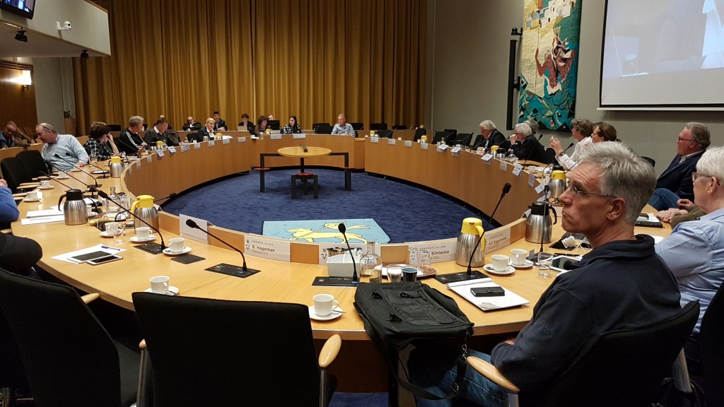 IJmondcommissie over grafietregen op tv