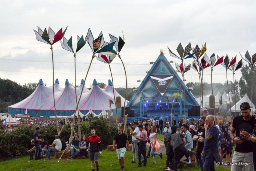 Toeslag op festivalkaartje uitgesteld