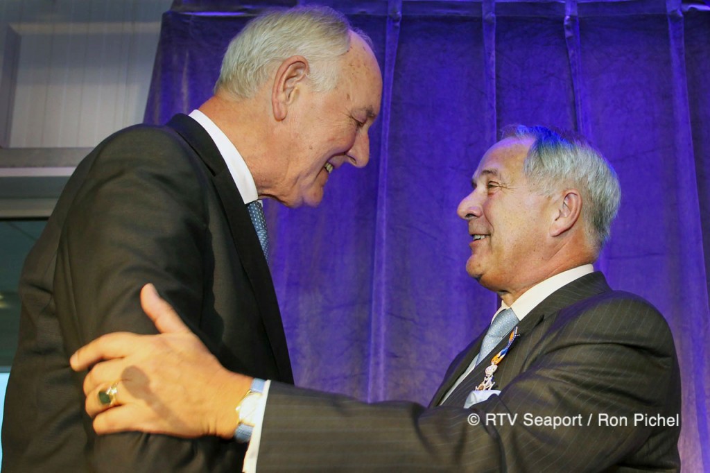 Koninklijke Onderscheiding voor directeur KVSA Frans Baud