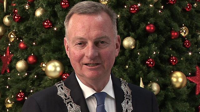 Kerstgroet Burgemeester en fractievoorzitters 2017 – Blok 1