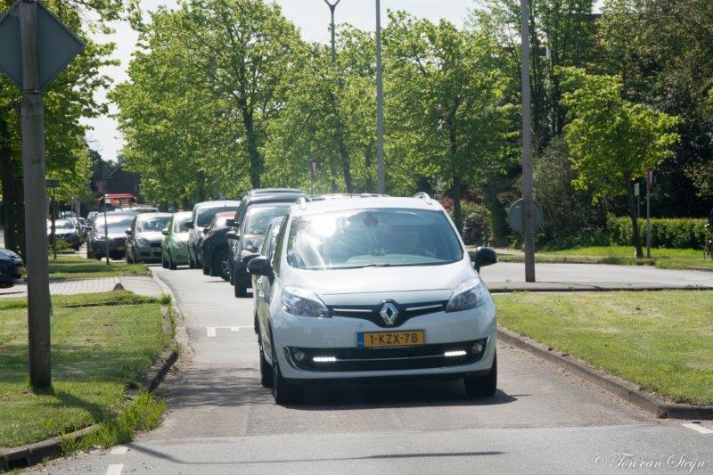 Lange files in Driehuis en Santpoort