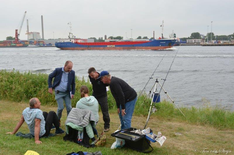 Visdag aan het Noordzeekanaal