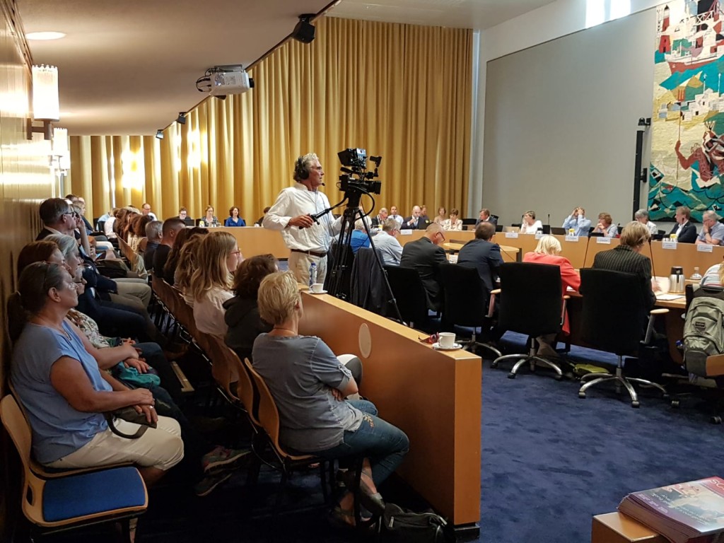 Geen zonnige zomer voor Kunstencentrum