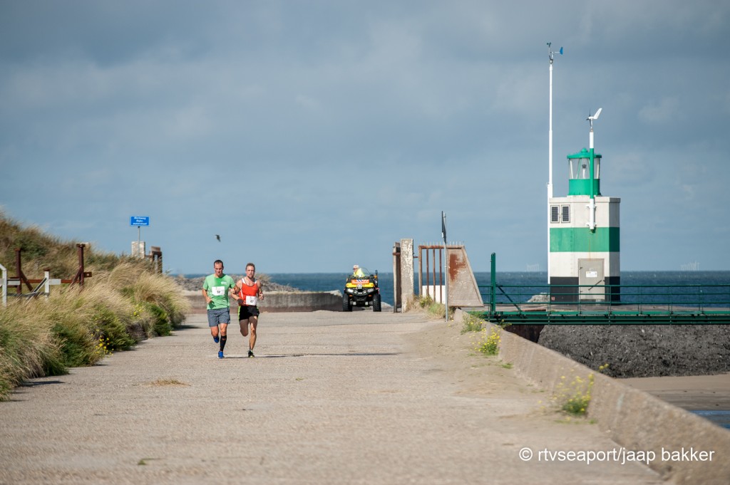 Zondag 27e Pierloop Velsen