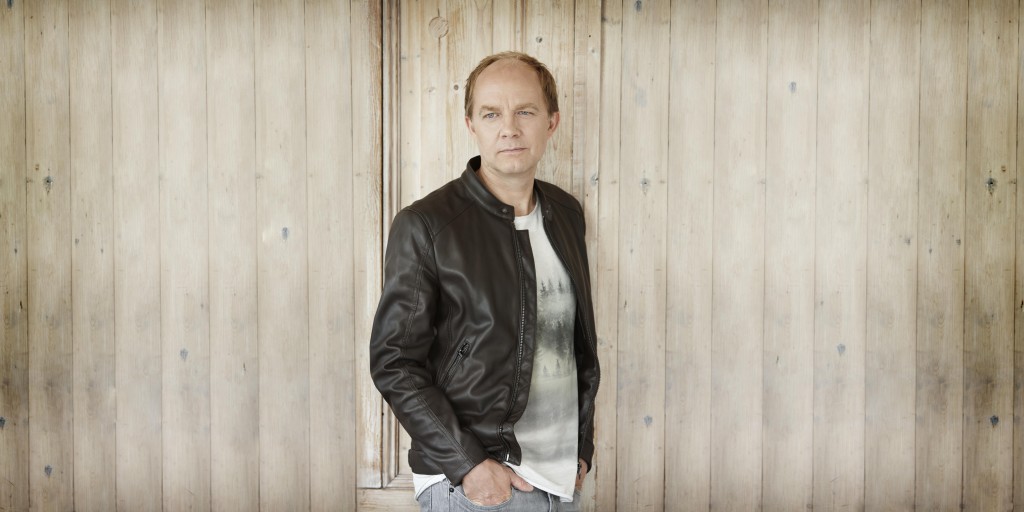 Medium Derek Ogilvie te gast bij RTV Seaport