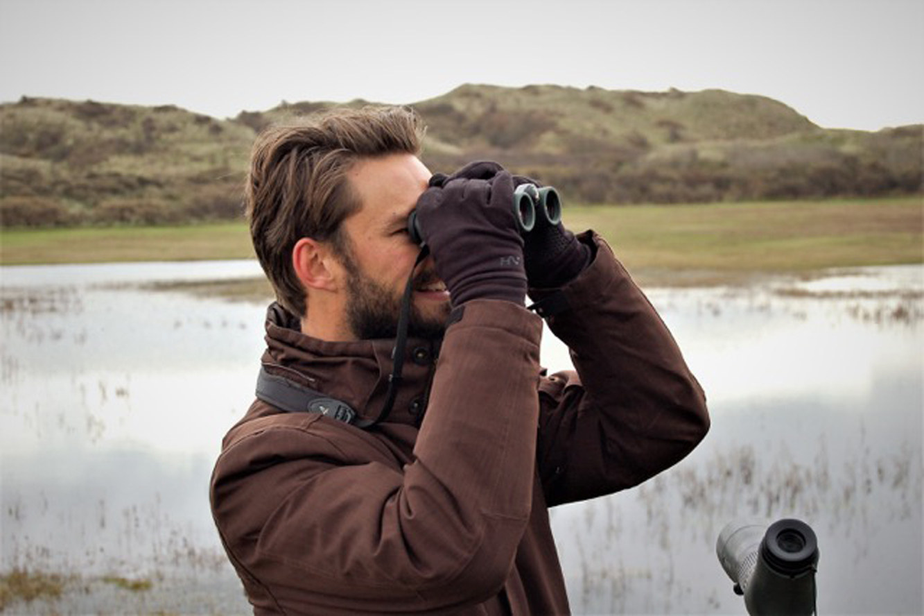 Lezing vogelspotter in Engelmunduskerk