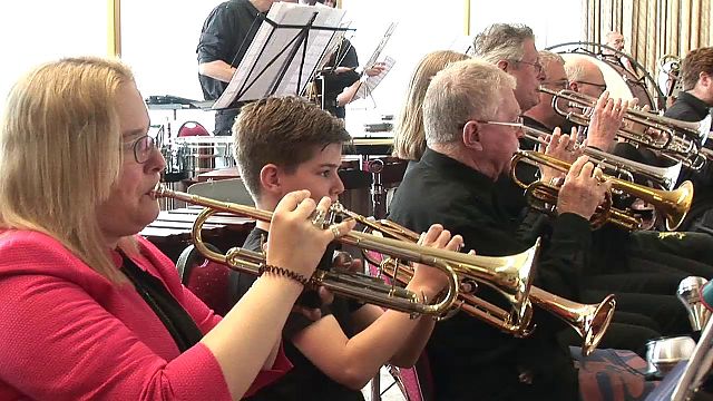 Video: Soli oefent voor The Night