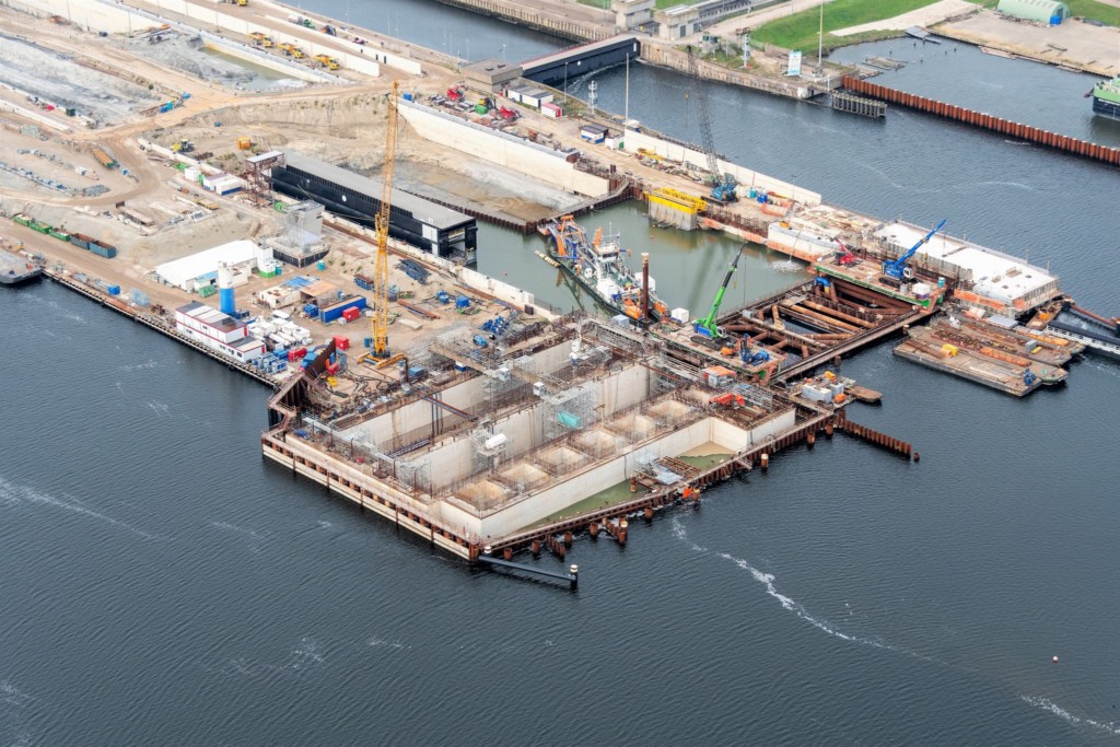 Tweede deurkas sluis succesvol afgezonken