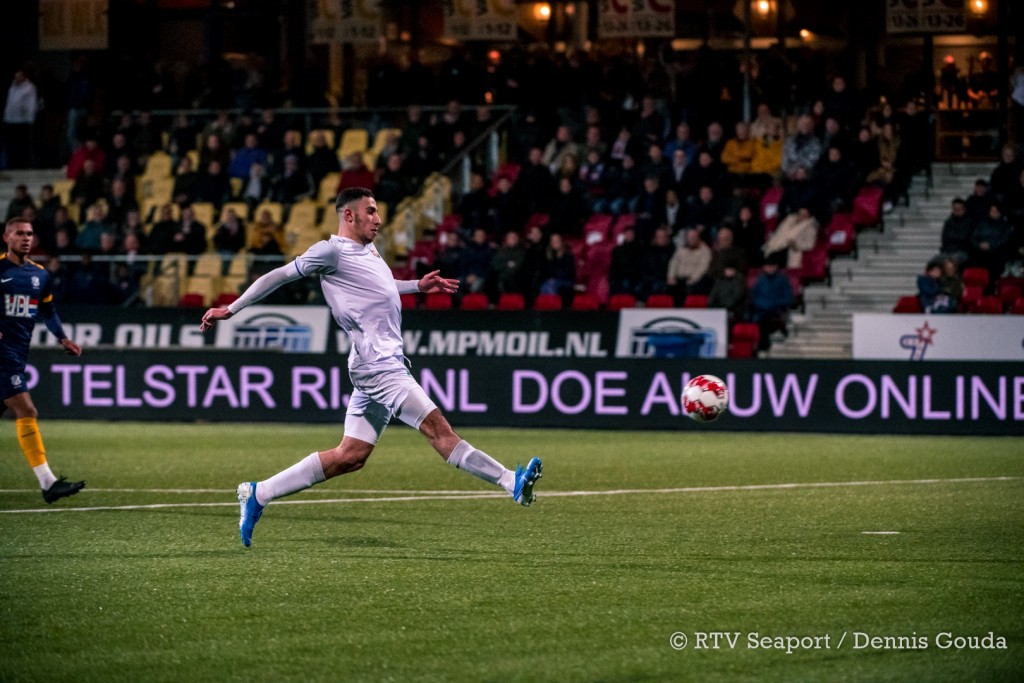 Telstar wint overtuigend van FC Eindhoven