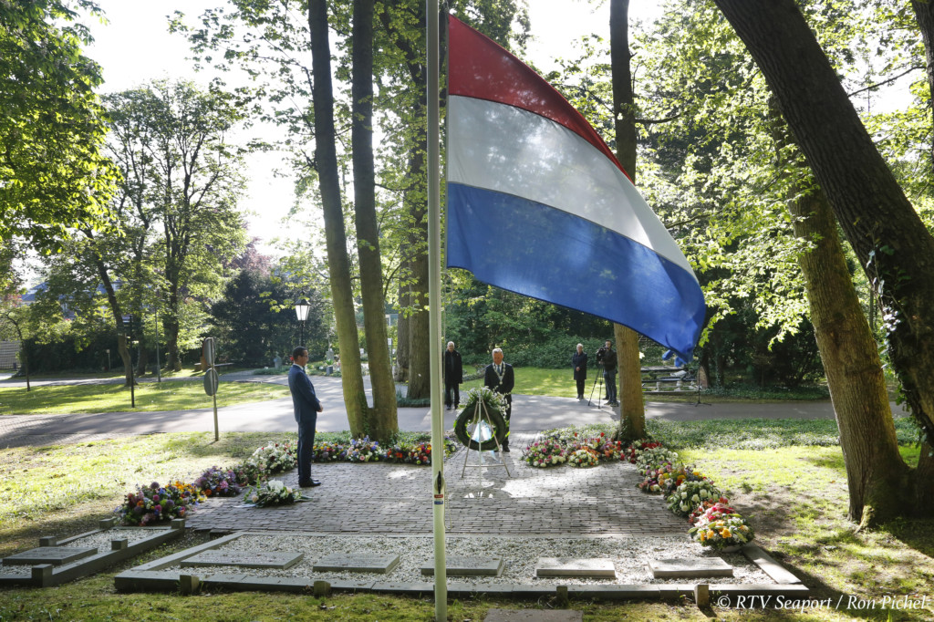 Samenvatting herdenkingen Velsen vanaf 18:00 op RTV Seaport