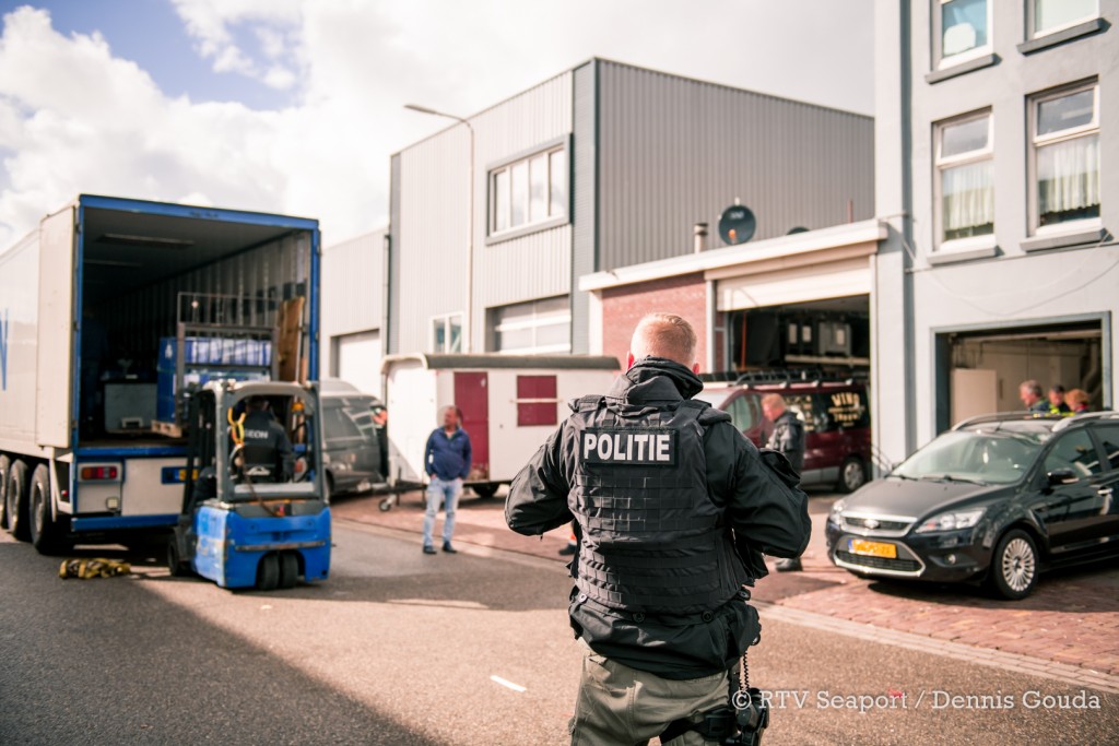 Aanhoudingen voor vermeende drugsproductie