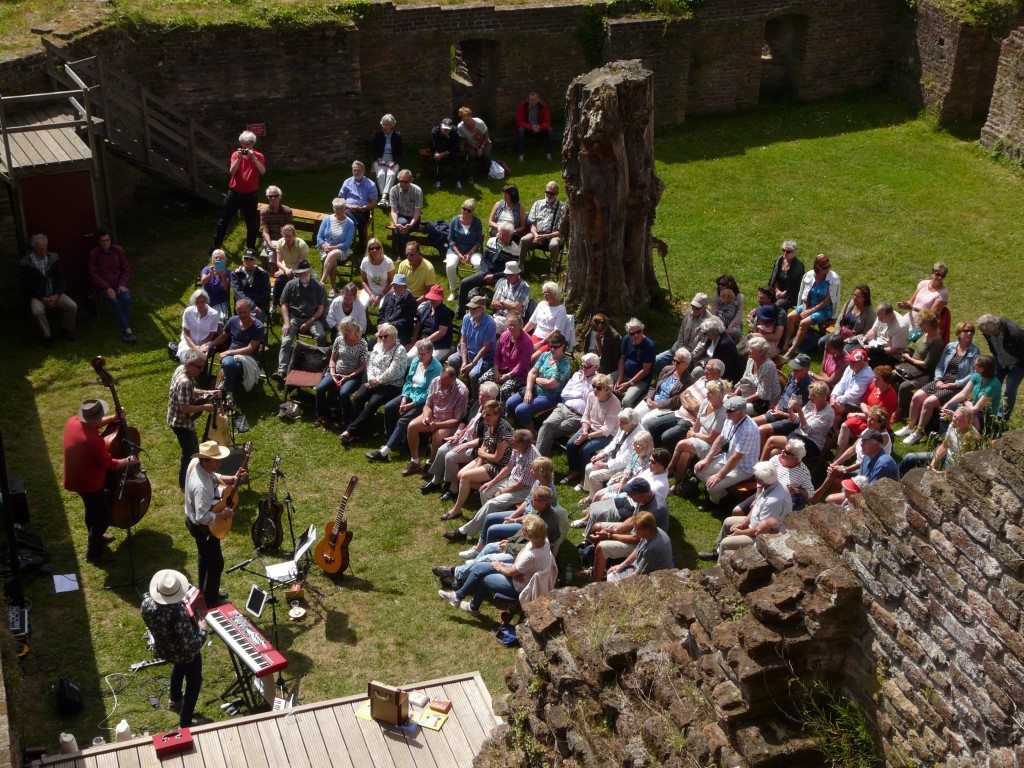 Concertdag in de Ruïne van Brederode