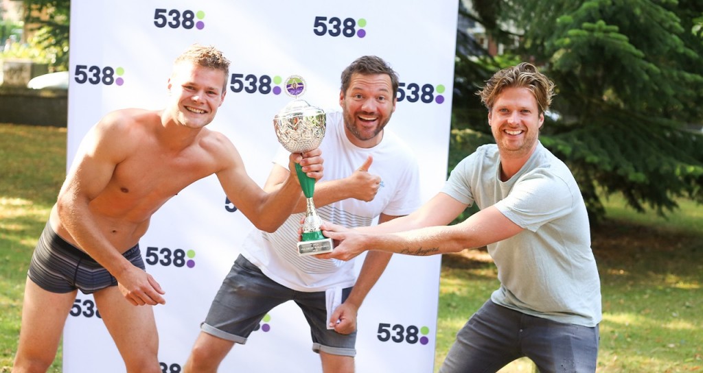 Kampioen buikschuiven komt uit Santpoort