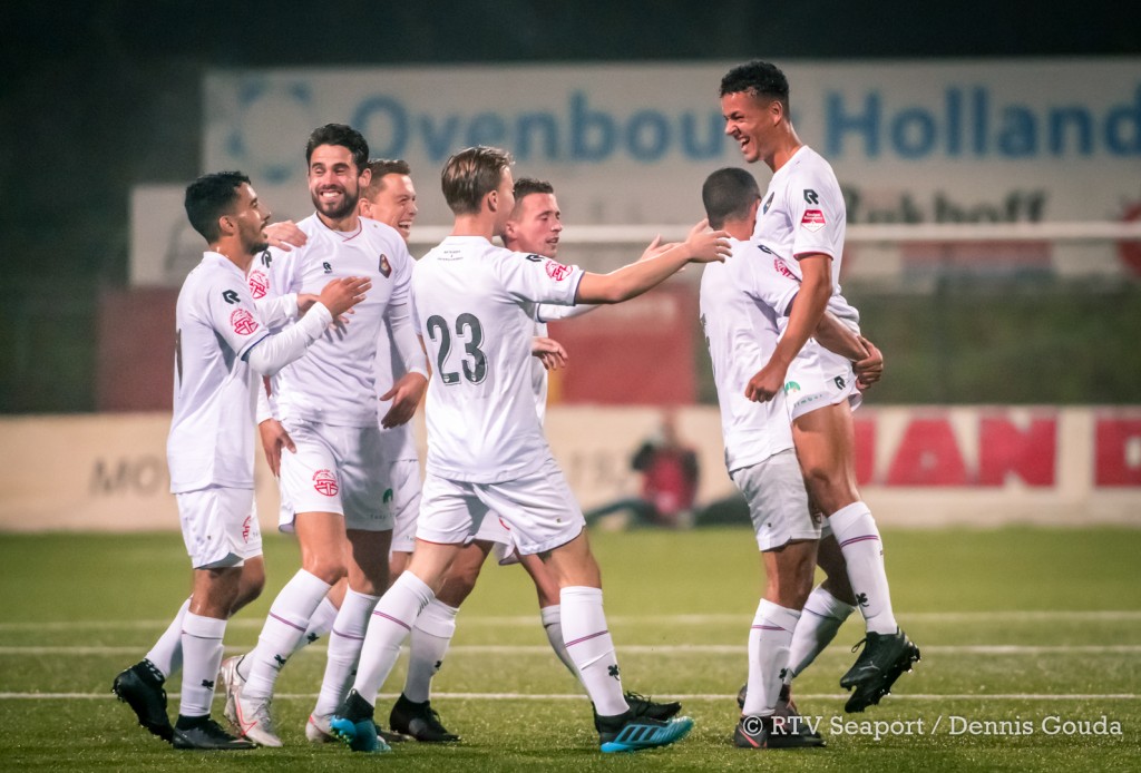 Telstar trakteert fans op doelpuntenfestijn in ‘uitzwaaiwedstrijd’