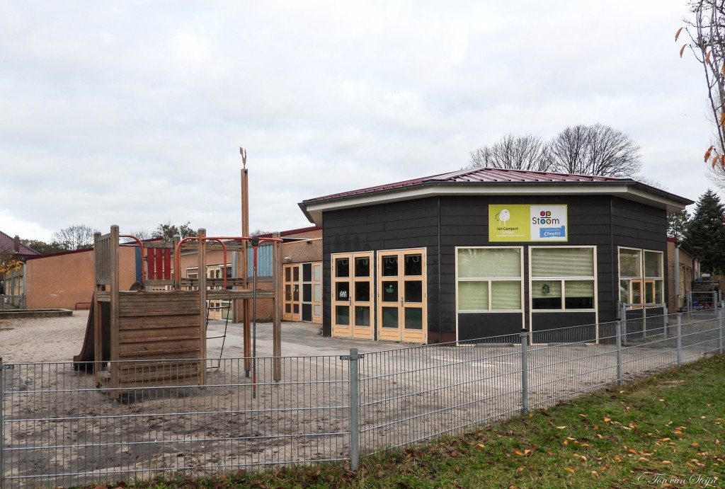 Het schoolplein moet groener