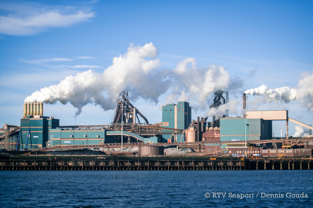 ‘Ongekend hoge bonus’ voor Tata Steel-medewerkers door enorme jaarwinst