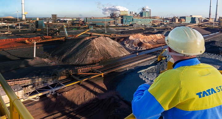 Tata Steel verwelkomt buren in loket, Hoogovenmuseum en Tata Steel terrein op