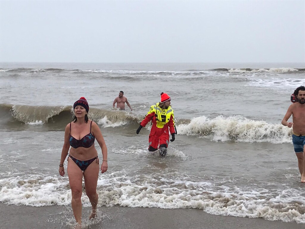 Reddingsbrigade: Kom niet zelfstandig duiken op Nieuwjaarsdag