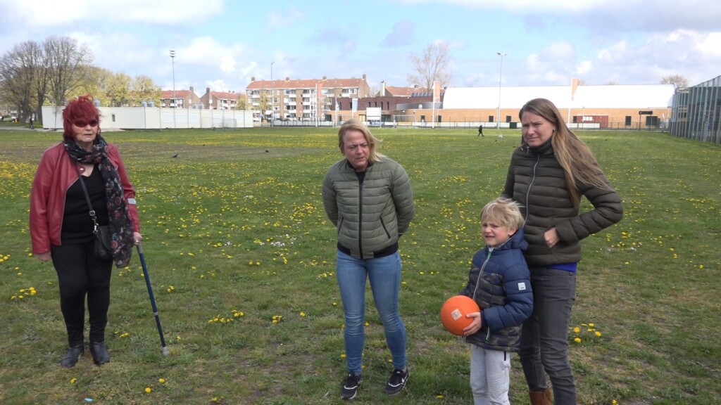 Bewoners Groot Helmduin kijken uit naar inrichting speelveld