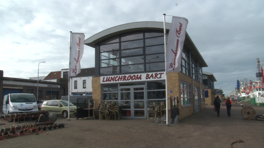 VIDEO – Crowdfunding brengt duizenden euro’s op voor Lunchroom Bart IJmuiden