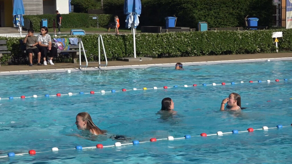 Zwem4daagse vormt spetterend begin van de zomervakantie