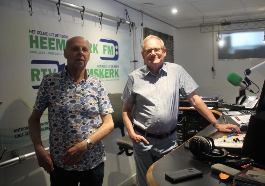 Vrijwillige radiomakers Omroep Heemskerk maken 1500ste uitzending