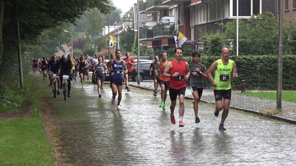 Spetterende 15e editie 7 van Santpoort