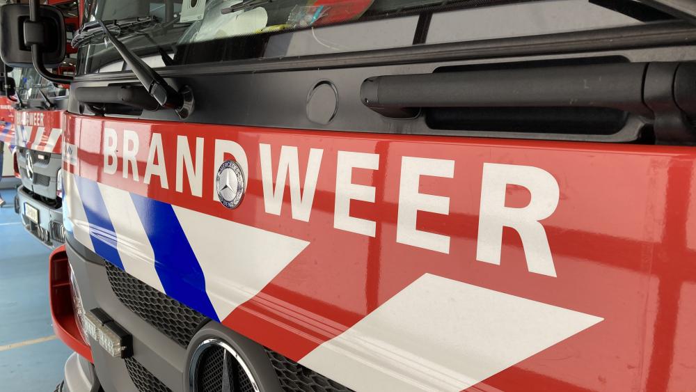 Vrouw ernstig gewond bij woningbrand, traumateam opgeroepen