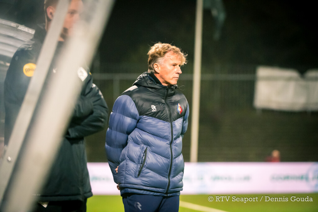 Geen overgang naar De Graafschap voor Telstar-trainer Andries Jonker