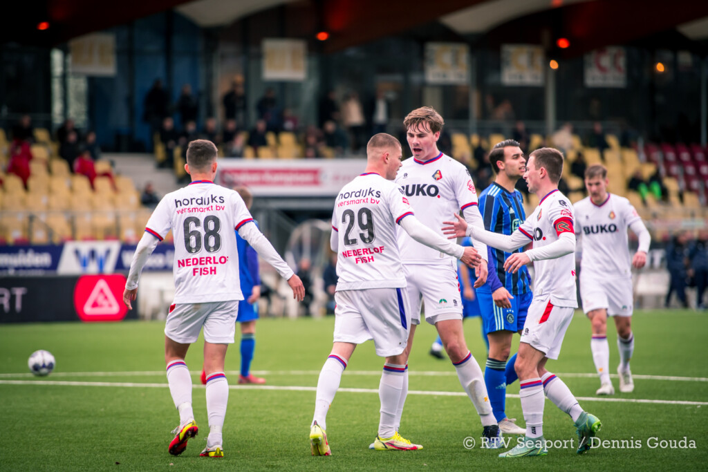 Telstar boekt overwinning uit de tenen