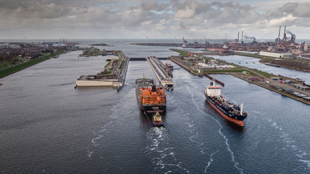 Vissenloop dit jaar op zaterdag met route over de Nieuwe Zeesluis.