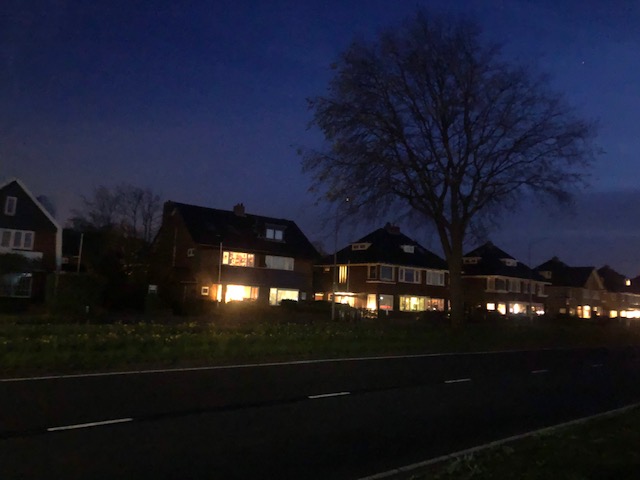 Problemen met verlichting langs Stationsweg Velsen-Zuid