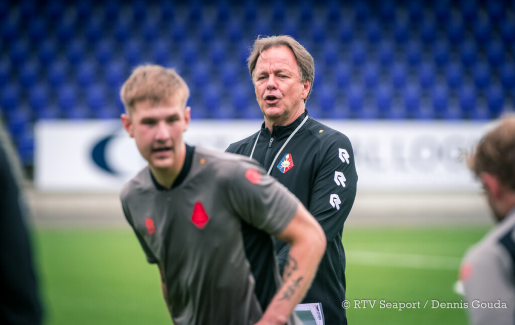 Mike Snoei gelooft in Telstar