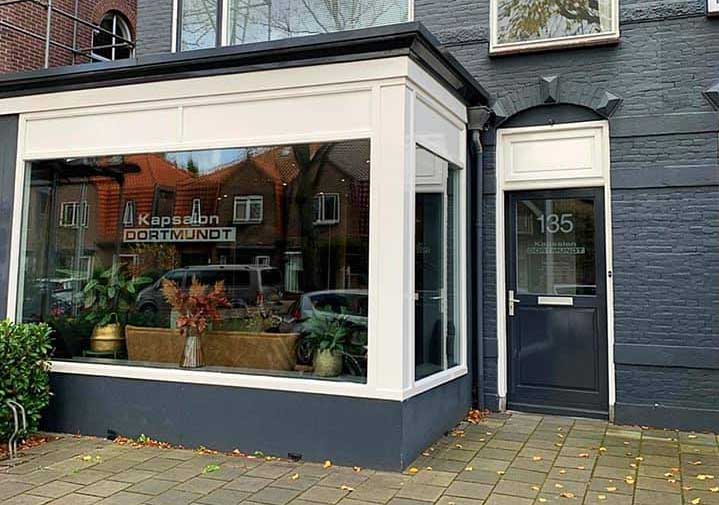 Kapper Dortmundt doet deuren dicht