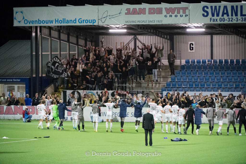 Telstar vecht manhaftig terug na zwakke start