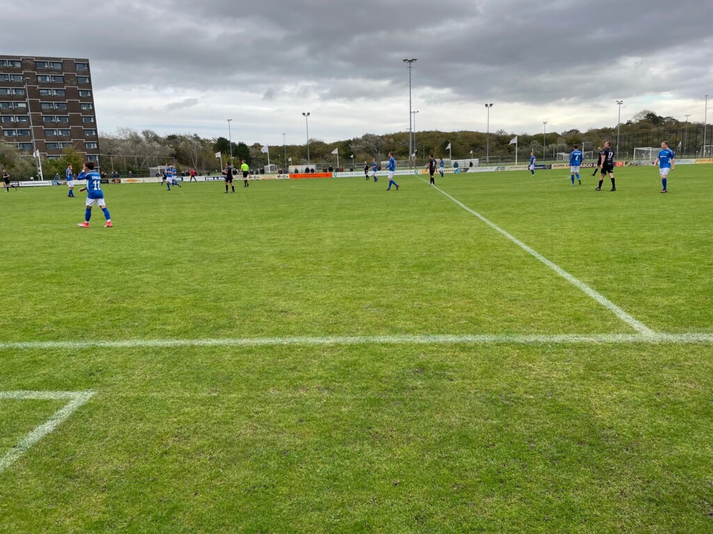Stormvogels zegeviert in heerlijke derby