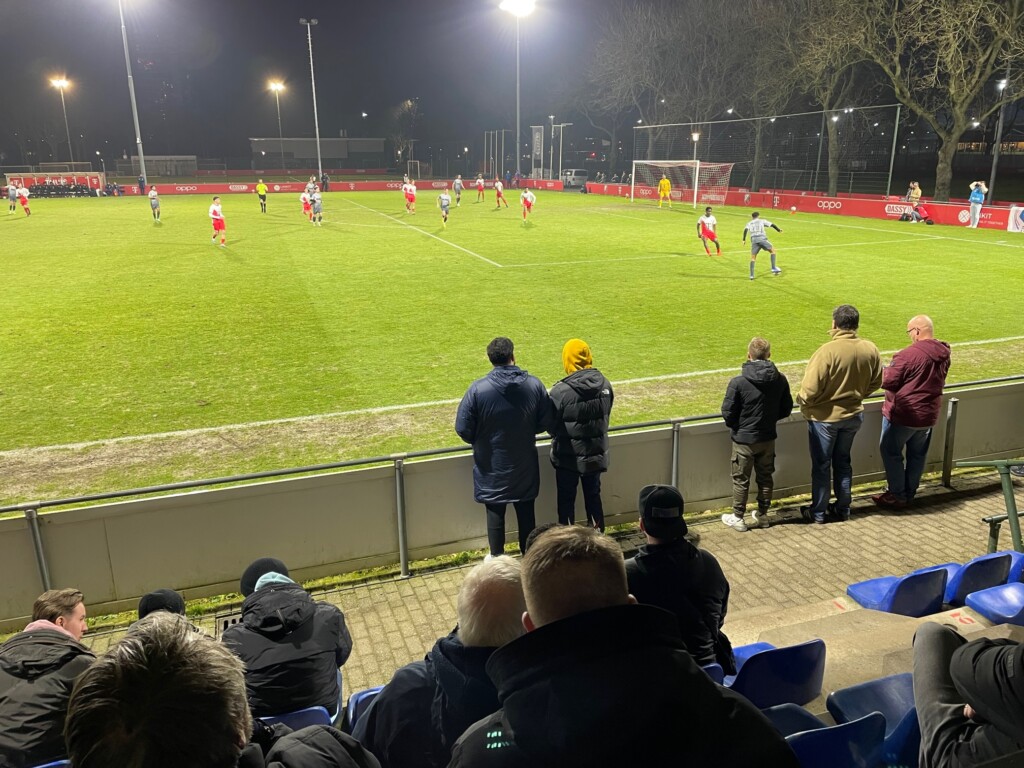 Telstar wint op Utrecht-toendra