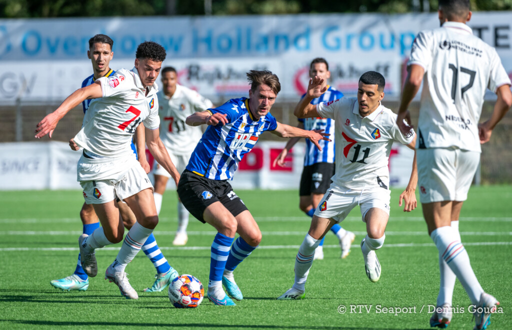 Knappe oefenoverwinning met domper